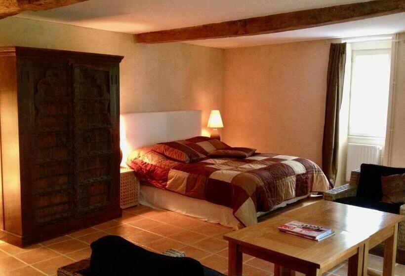 Семейный Номер Deluxe, Villa Mas