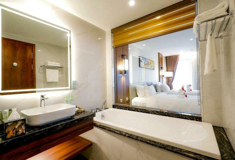 اتاق استاندارد با چشمانداز باغ, Grand Phoenix Hotel Bac Ninh