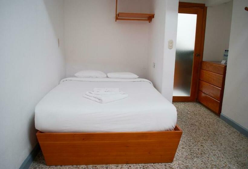 اتاق استاندارد, El Dragon