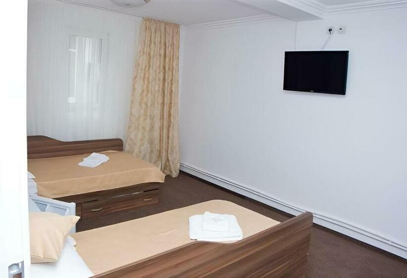 디럭스 룸, Motel Potcoava De Aur