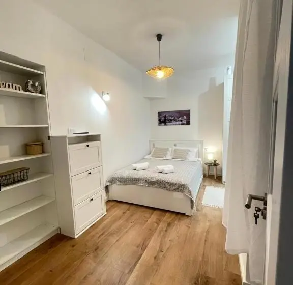 آپارتمان سوپریور 1 خوابه, Apartment 42   City Center