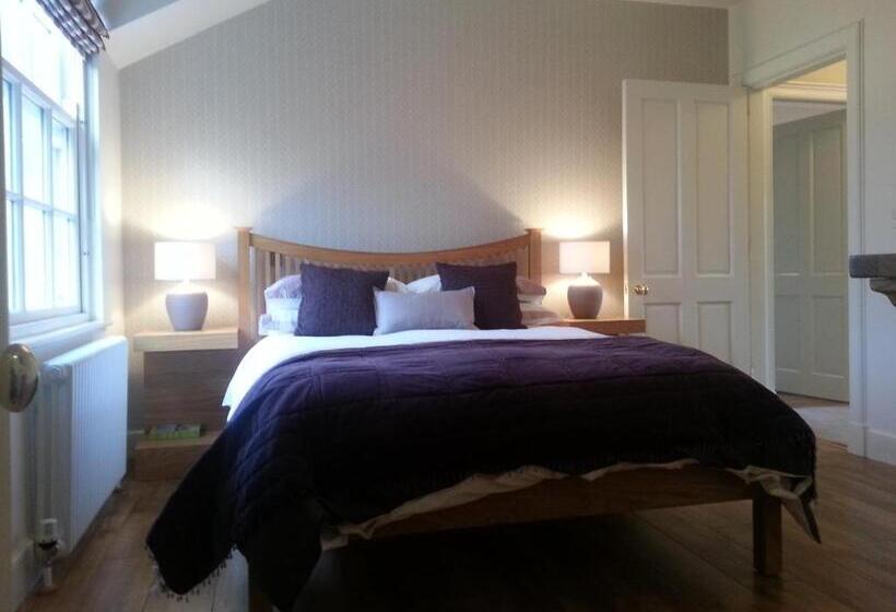 Дом 1 Спальня, Gate Lodge At Lough Erne Golf Village