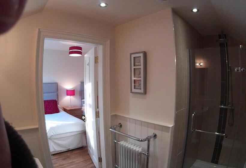 Дом 1 Спальня, Gate Lodge At Lough Erne Golf Village