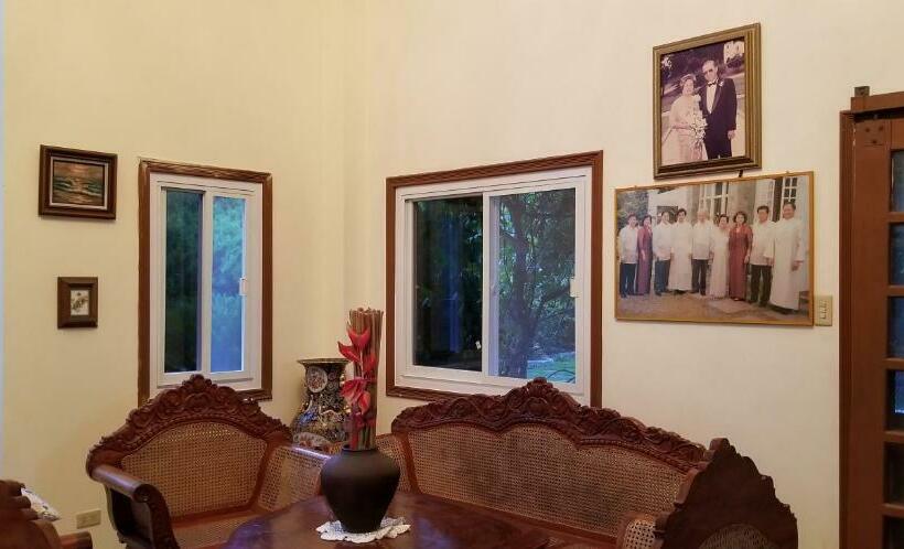 اتاق سوپریور, Buenavista Family Inn