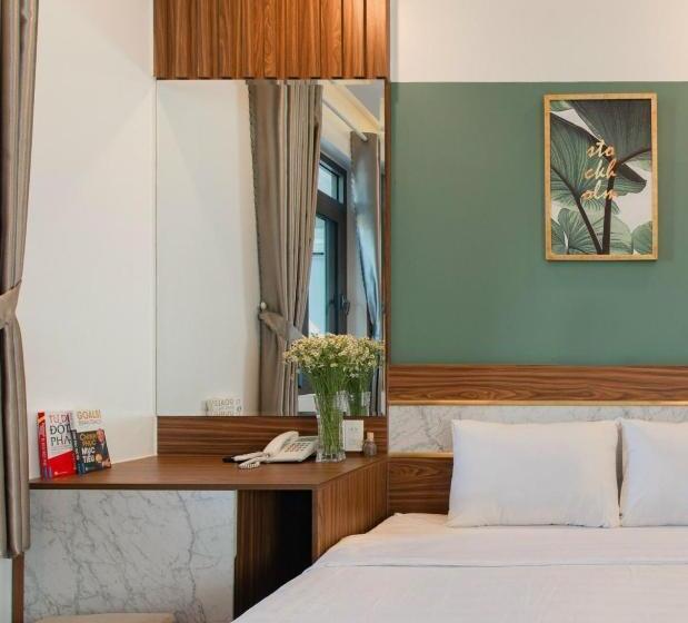 اتاق لوکس, West Lake Hotel Near Bai Dai Beach