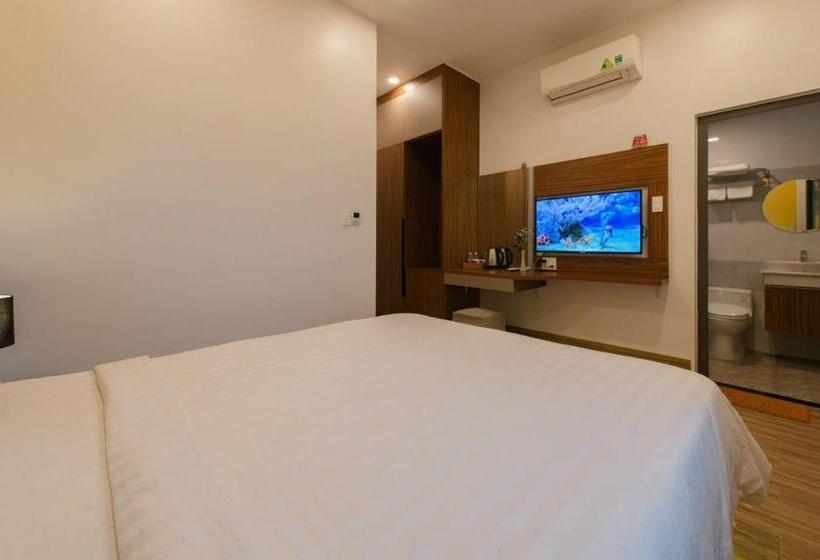 اتاق لوکس, West Lake Hotel Near Bai Dai Beach