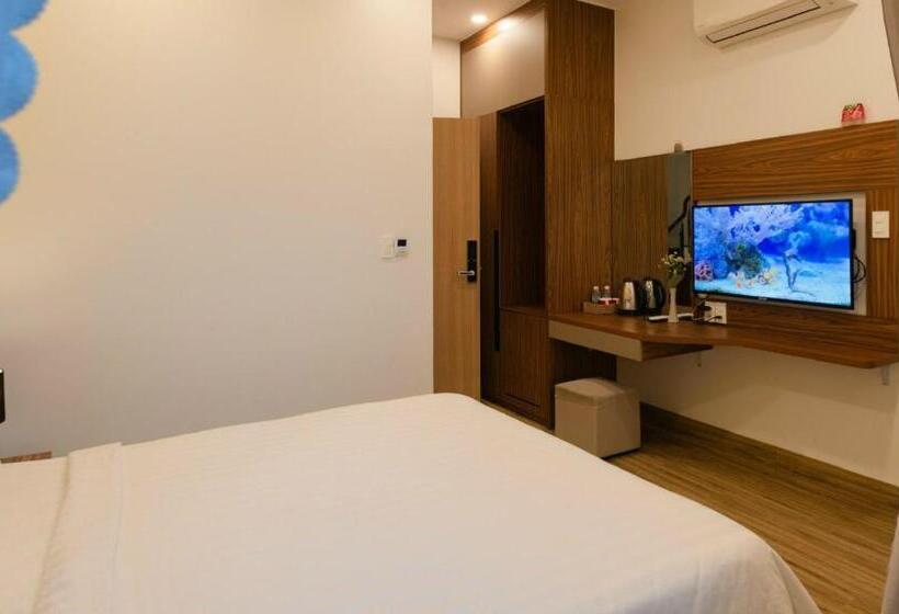 اتاق لوکس, West Lake Hotel Near Bai Dai Beach