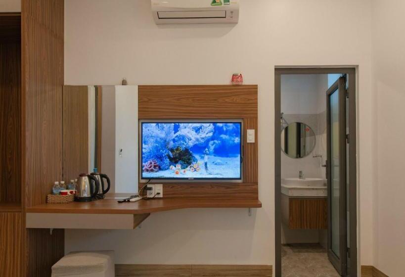 اتاق لوکس, West Lake Hotel Near Bai Dai Beach