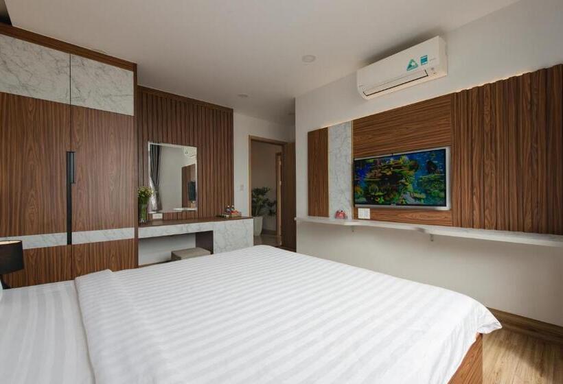 اتاق لوکس با تخت بزرگ, West Lake Hotel Near Bai Dai Beach