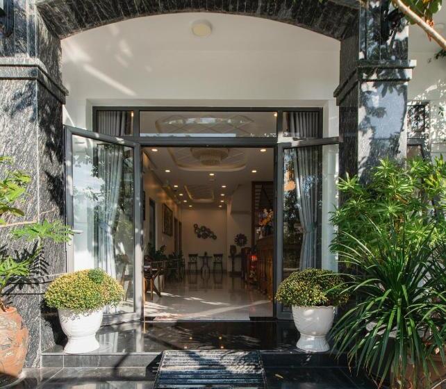 ویلای 1 خوابه, West Lake Hotel Near Bai Dai Beach