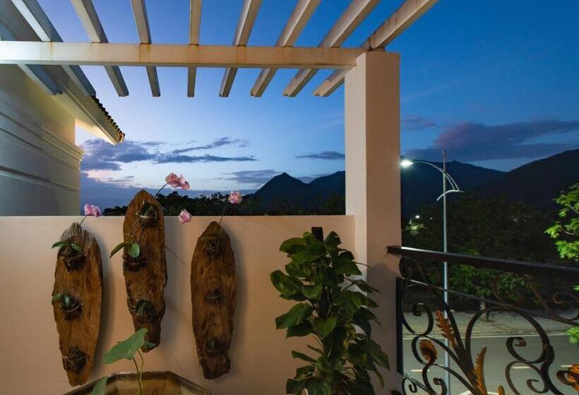 ویلای 1 خوابه, West Lake Hotel Near Bai Dai Beach