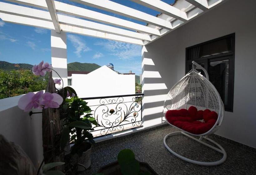 ویلای 1 خوابه, West Lake Hotel Near Bai Dai Beach