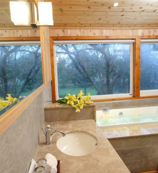 اتاق استاندارد با تخت بزرگ, Country Story B&b