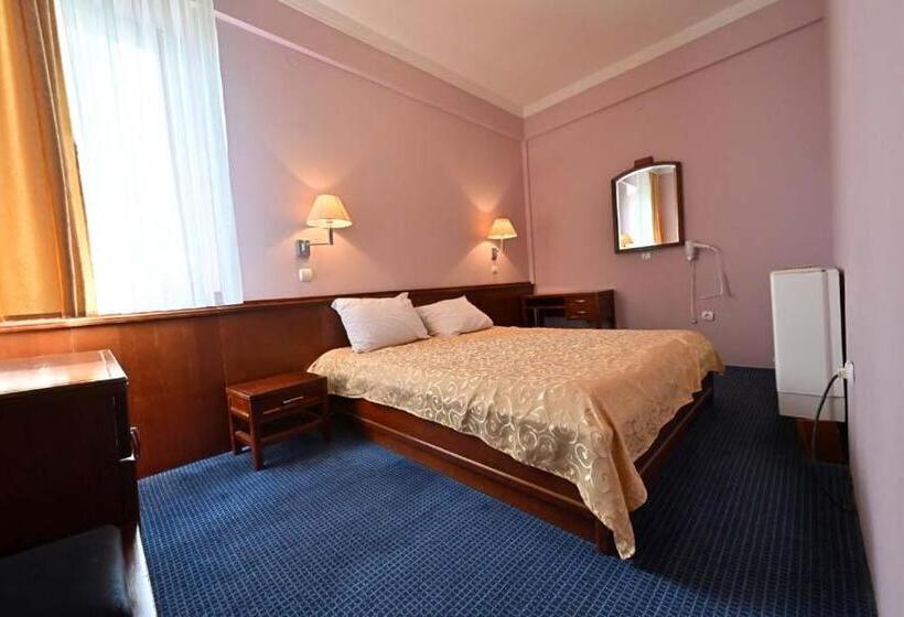 آپارتمان 1 خوابه, Norcev