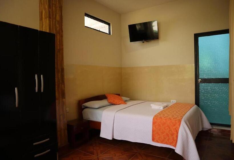 Номер Deluxe, Real Tarapoto