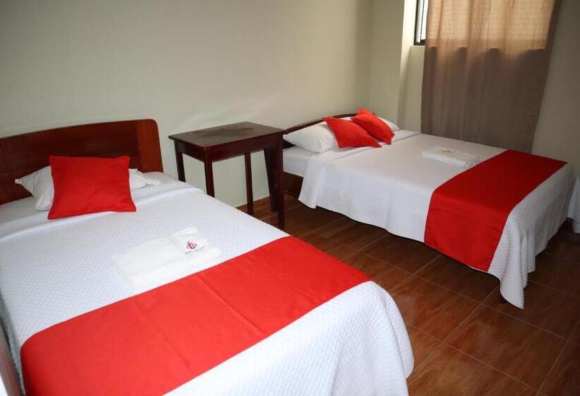 חדר סטנדרט לשלושה, Real Tarapoto