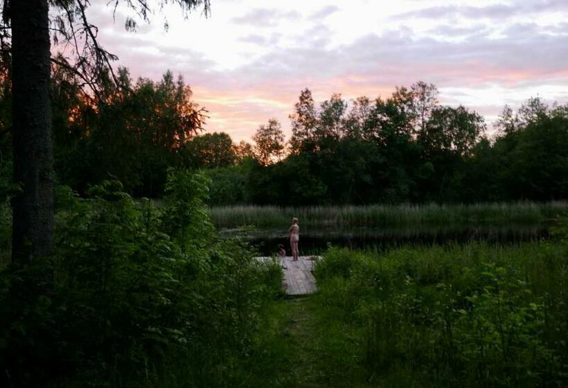 خانه 1 خوابه, Allika Löövi Sauna Cabin