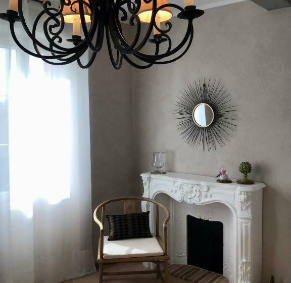 Номер Стандарт, Maison En Cramaillan