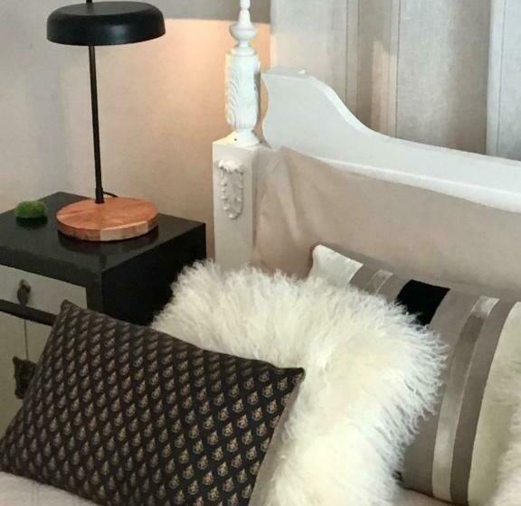 Номер Стандарт, Maison En Cramaillan