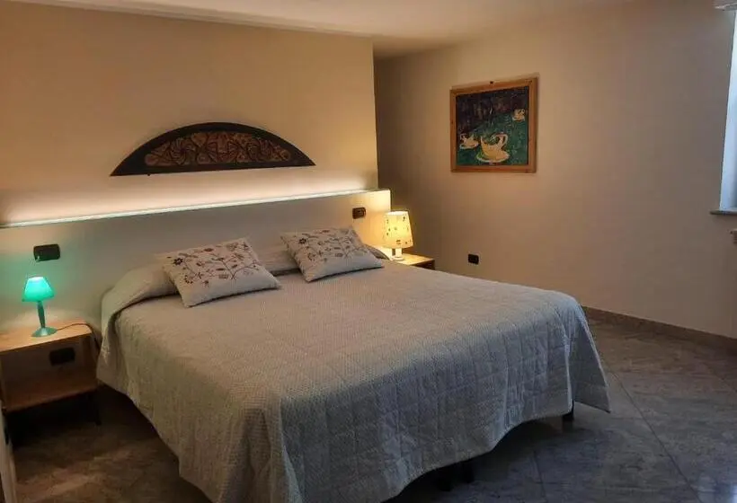 Huoneisto 1 Makuuhuone, B&b Al Castel