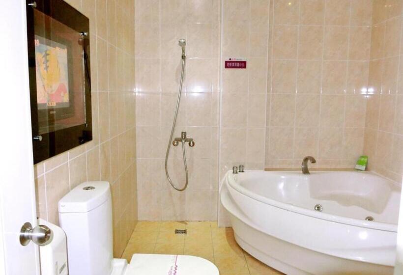 اتاق استاندارد با وان آب گرم, Huang Xing Motel
