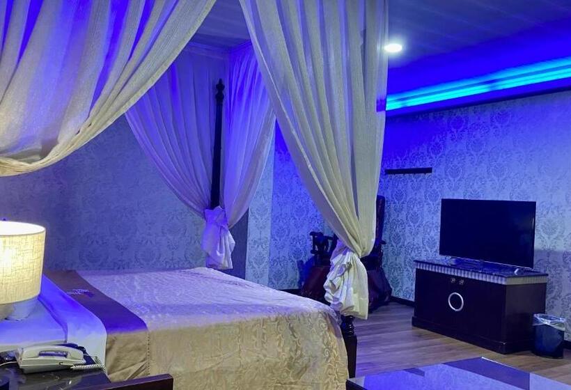 اتاق استاندارد با وان آب گرم, Huang Xing Motel