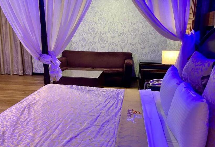 اتاق استاندارد با وان آب گرم, Huang Xing Motel