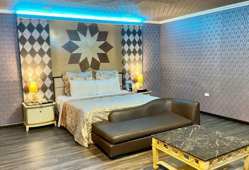اتاق اکونومی, Huang Xing Motel