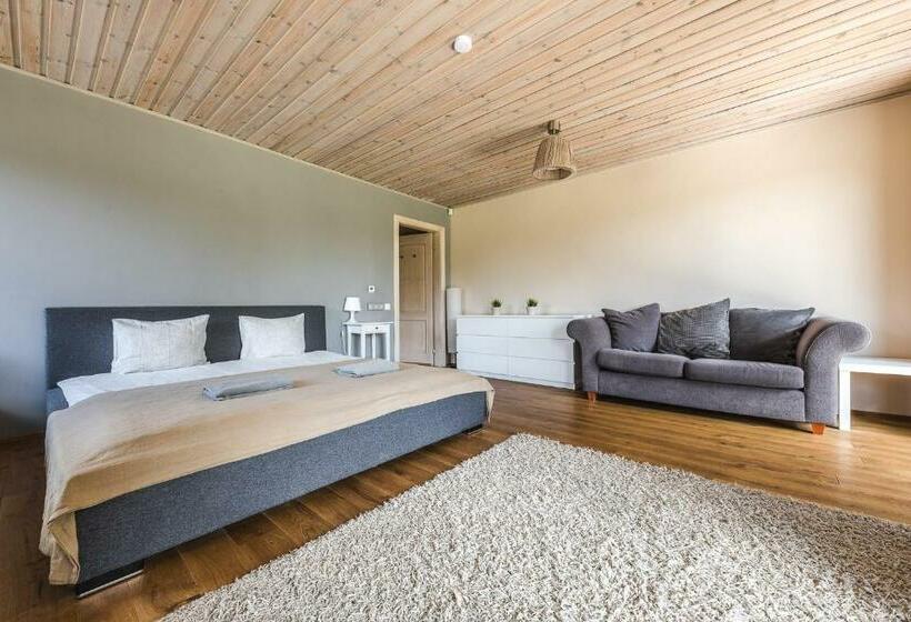 اتاق استاندارد, Guest House Stellas