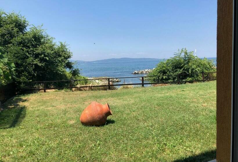 オーシャンビューの１ベッドルームビラ, Villa Stella