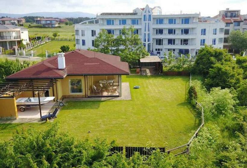 オーシャンビューの１ベッドルームビラ, Villa Stella