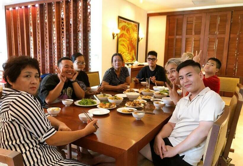 ویلای 4 خوابه, Luxury Dana Beach Resort & Spa