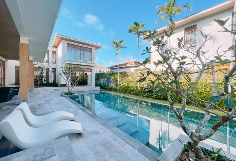 ویلای سوپریور 1 خوابه, Luxury Dana Beach Resort & Spa