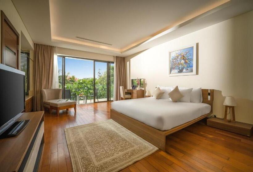 ویلای 3 خوابه, Luxury Dana Beach Resort & Spa