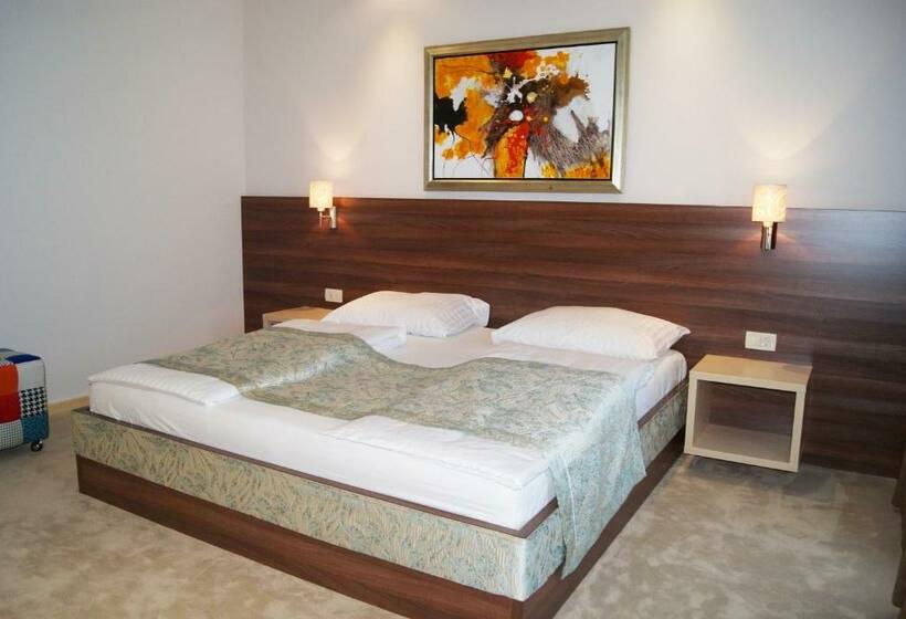 اتاق لوکس, Boutique Hotel Ukus