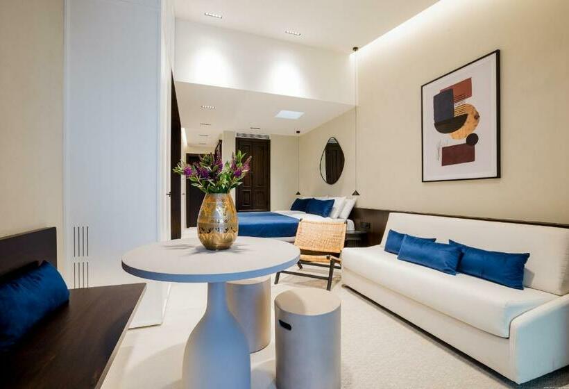 غرفة سوبيريور, Fahana - Gay Men Only