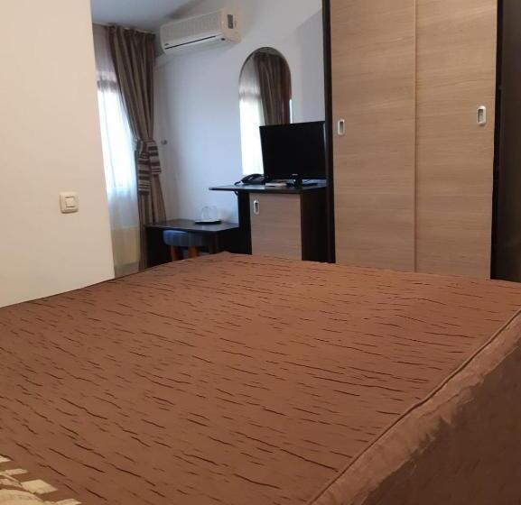 Индивидуальный Номер Классика, Royal