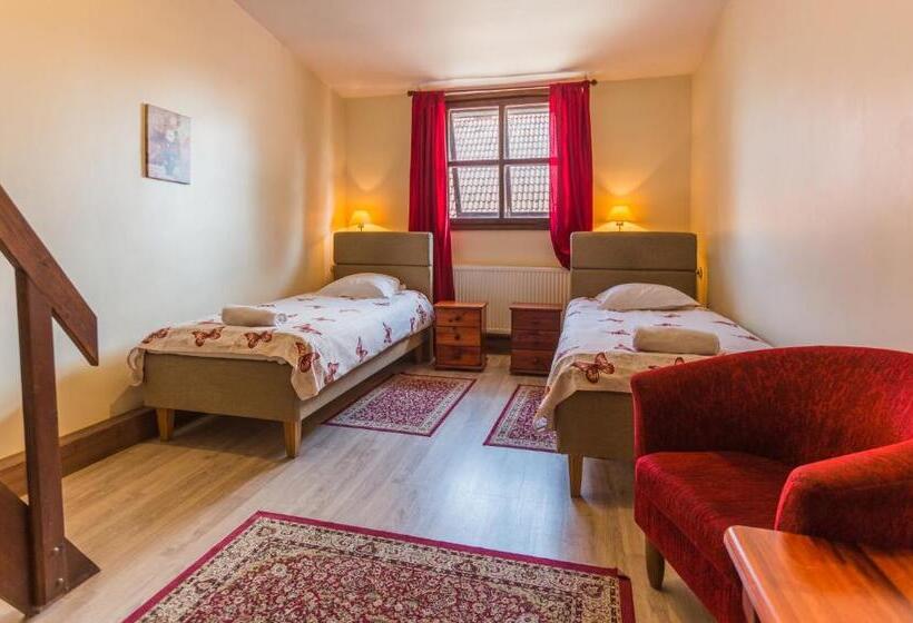 اتاق استاندارد, Ruunawere