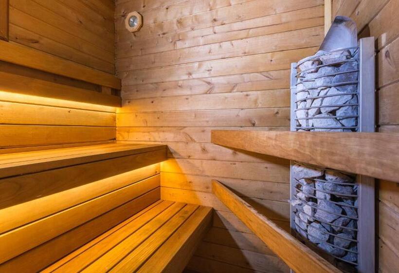 سوییت لوکس, Ruunawere