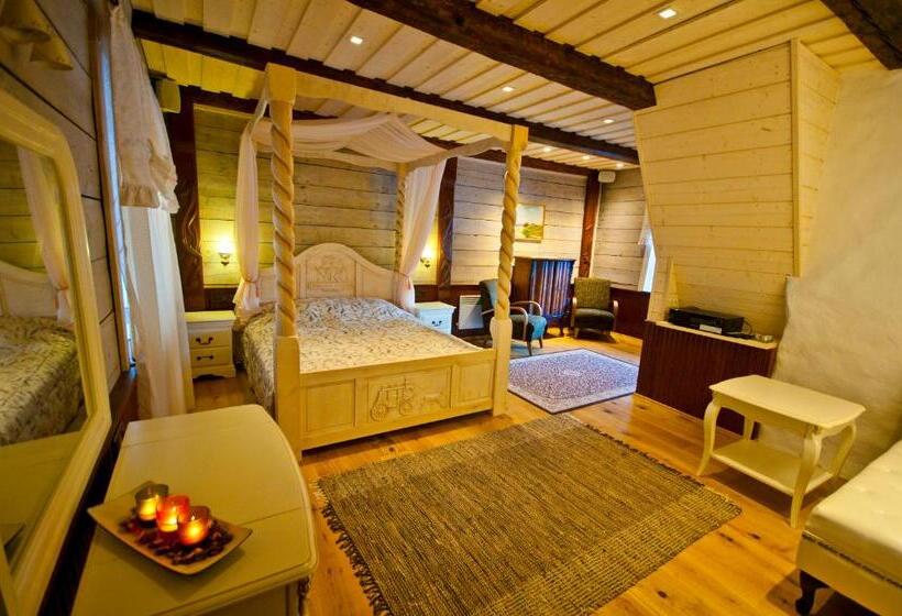 سوییت جونیور, Ruunawere