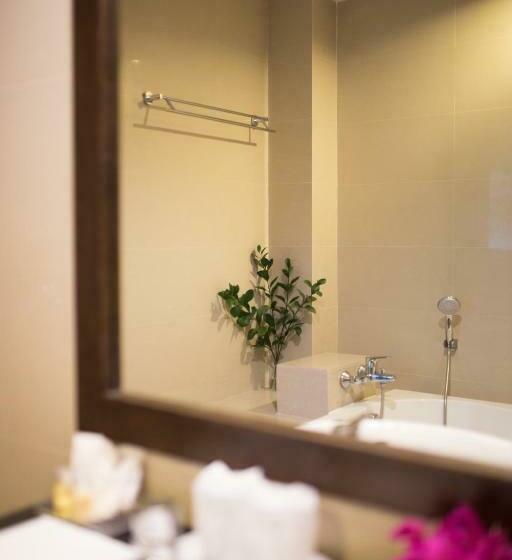 Junior Süit, Wilacha Chiang Rai