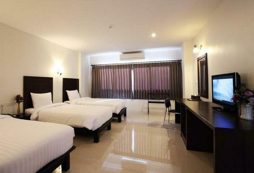 Lüks Üç Kişilik Oda, Wilacha Chiang Rai