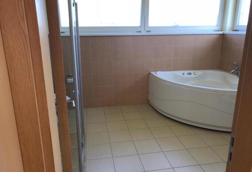 خانه 1 خوابه, Beach Guesthouse Lenkas