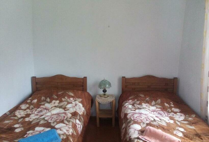 اتاق استاندارد با چشم‌انداز کوهستان, Guest House Murkvam