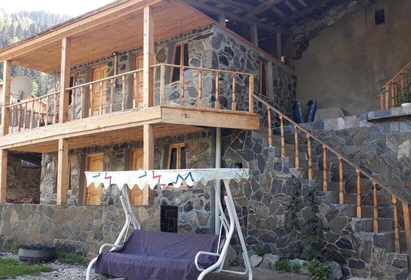 سوییت خانوادگی, Guest House Murkvam