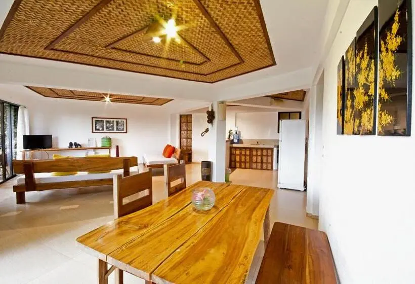 Huoneisto 2 Makuuhuonetta, Ralph S Place