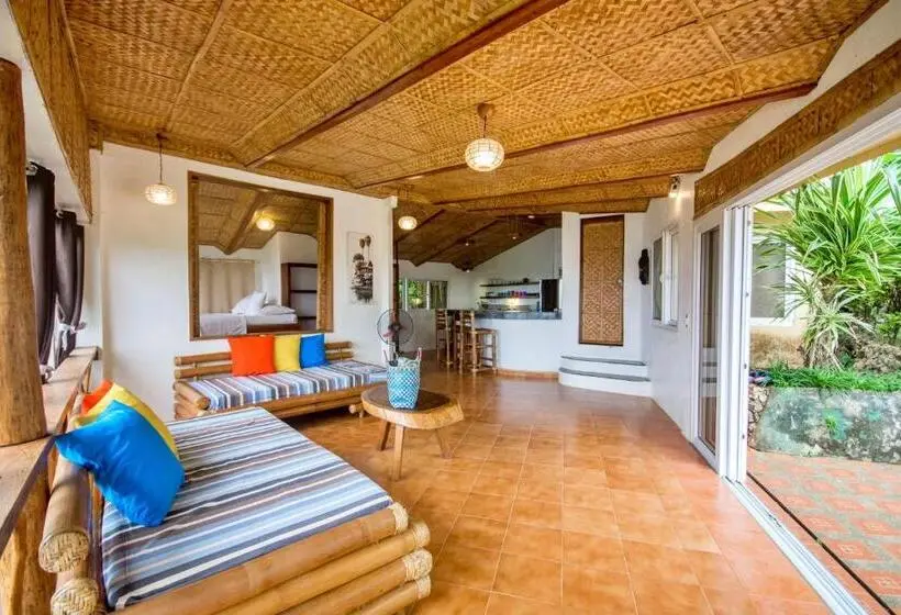 Talo 1 Makuuhuone, Ralph S Place