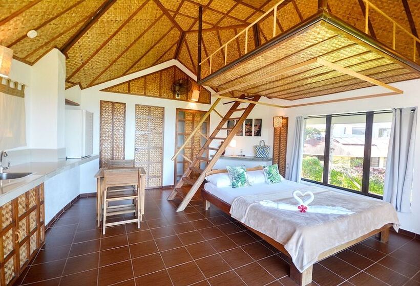 Standard Bungalow, Ralph S Place