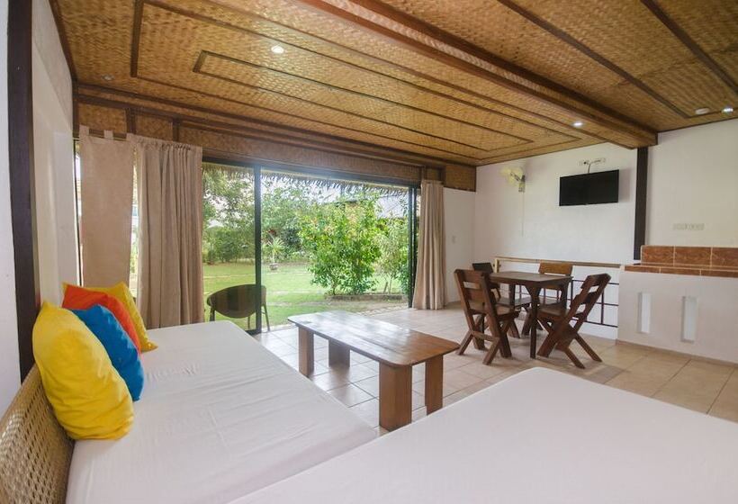 Standard Studio, Ralph S Place