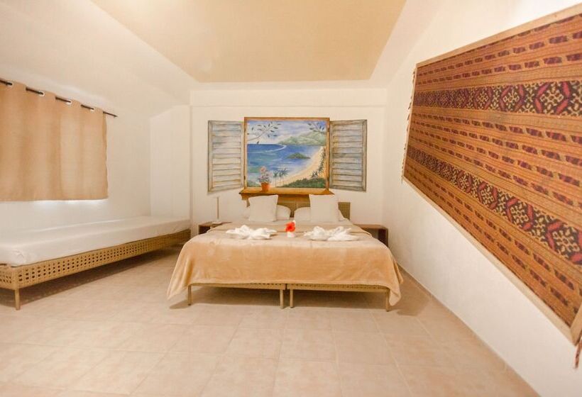 Standard Studio, Ralph S Place